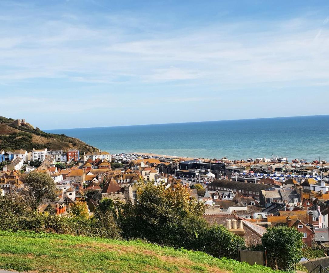 West Hill Retreat Seaview Balcony Chic Loft Studio & Free Parking Hastings Exterior foto