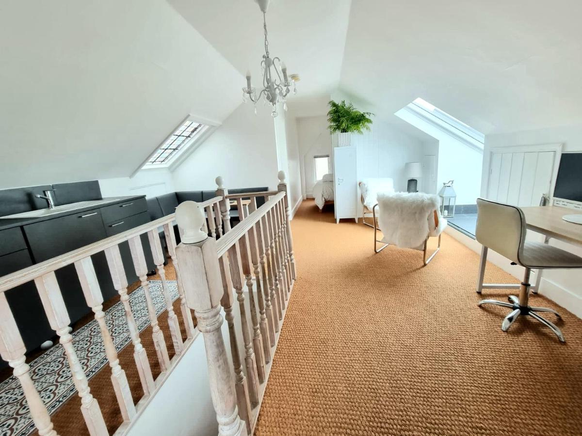 West Hill Retreat Seaview Balcony Chic Loft Studio & Free Parking Hastings Exterior foto